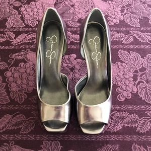 Jessica Simpson Silver Heels 8.5